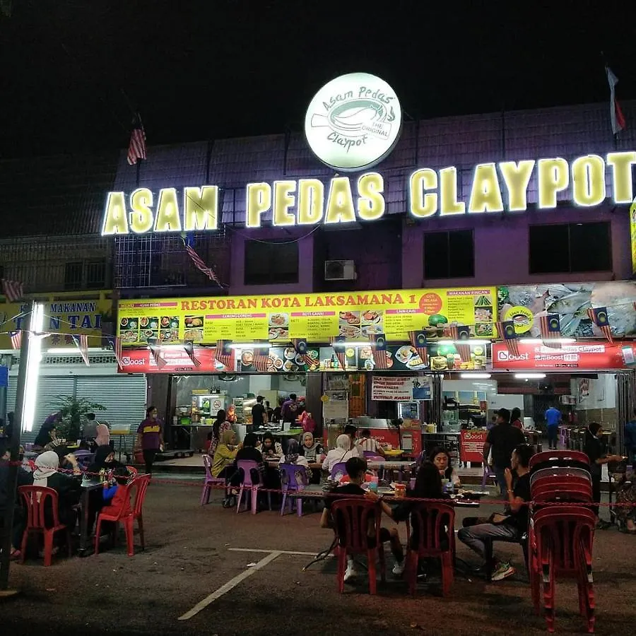 Konukevi Alimama Guesthouse Melaka With Balcony Malezya